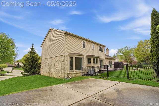 44775 Dunbarton Court, Novi, MI 48375