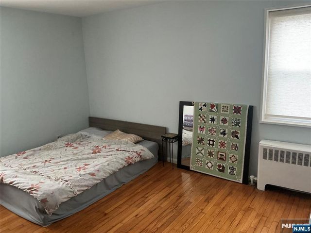 2195 N Central Road 3E, Fort Lee, NJ 07024