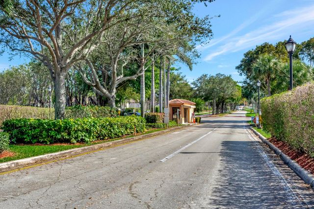 15234 Lakes Of Delray Boulevard 276, Delray Beach, FL 33484