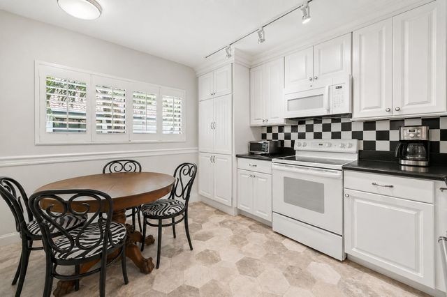 15234 Lakes Of Delray Boulevard 276, Delray Beach, FL 33484