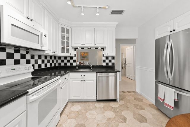 15234 Lakes Of Delray Boulevard 276, Delray Beach, FL 33484