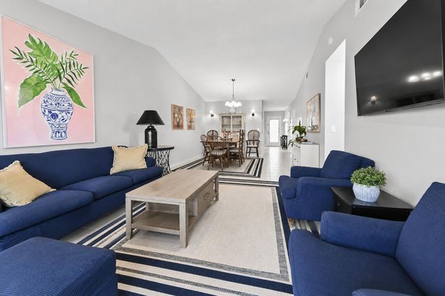 15234 Lakes Of Delray Boulevard 276, Delray Beach, FL 33484