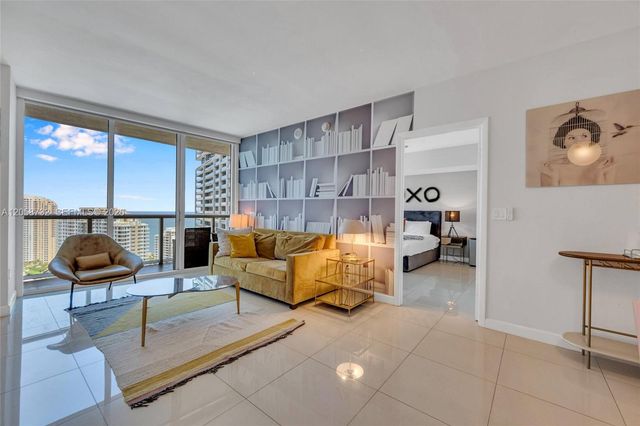 485 Brickell Ave 3401, Miami, FL 33131