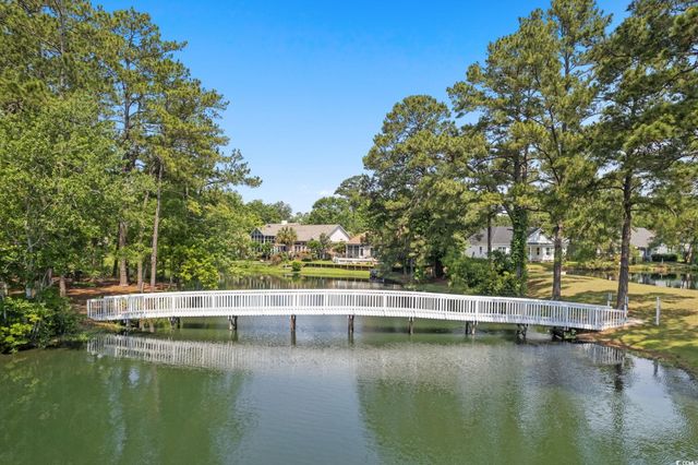 2567 Lake Vista Dr., Little River, SC 29566
