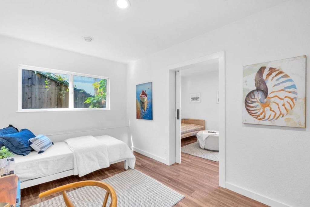 Image 12 of property listing at 279 Sterling Avenue, Pacifica, CA 94044