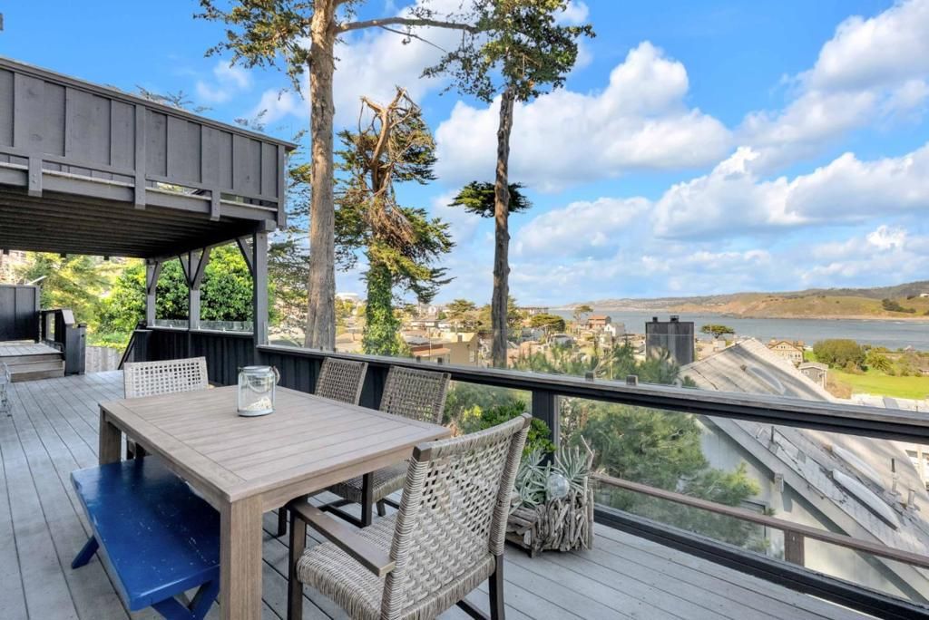 Image 23 of property listing at 279 Sterling Avenue, Pacifica, CA 94044