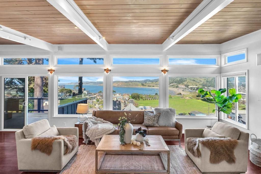 Image 4 of property listing at 279 Sterling Avenue, Pacifica, CA 94044