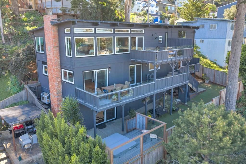 Image 40 of property listing at 279 Sterling Avenue, Pacifica, CA 94044