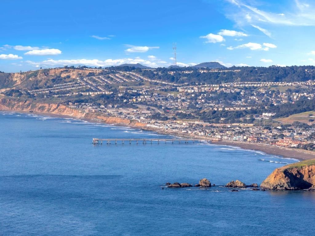 Image 48 of property listing at 279 Sterling Avenue, Pacifica, CA 94044