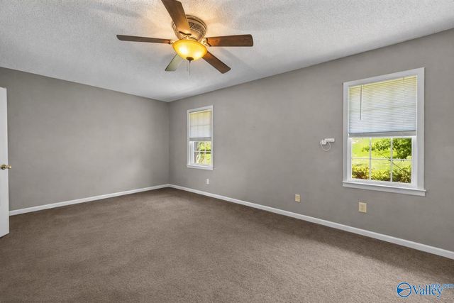 1000 Brentwood Drive NE, Cullman, AL 35055