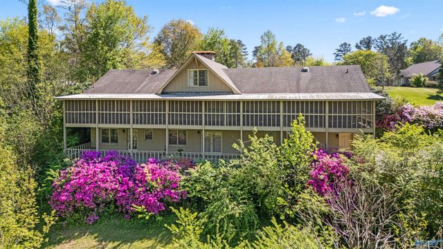 1000 Brentwood Drive NE, Cullman, AL 35055