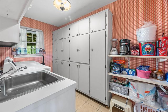 1000 Brentwood Drive NE, Cullman, AL 35055
