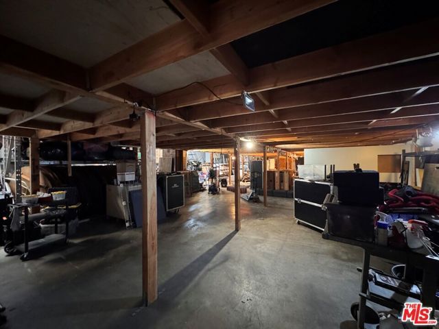 12913 S Broadway, Los Angeles, CA 90061
