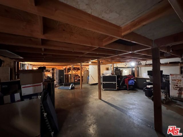 12913 S Broadway, Los Angeles, CA 90061
