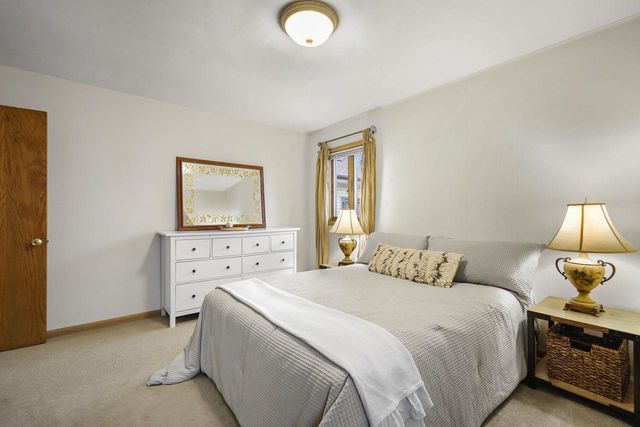 5111 Arrowhead Drive, Monona, WI 53716