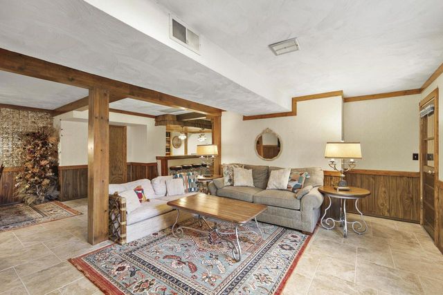 5111 Arrowhead Drive, Monona, WI 53716