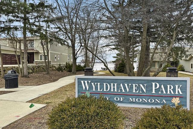 5111 Arrowhead Drive, Monona, WI 53716