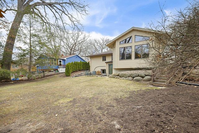 5111 Arrowhead Drive, Monona, WI 53716