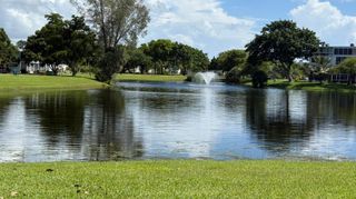 1033 FARNHAM O 1033, Deerfield Beach, FL 33442
