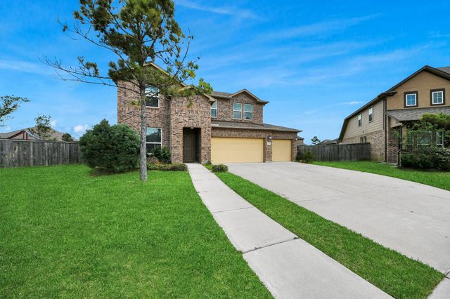 2203 Laurel Pass Court, Pearland, TX 77089