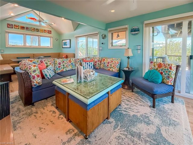 4541 Conch Shell DR, Upper Captiva, FL 33924