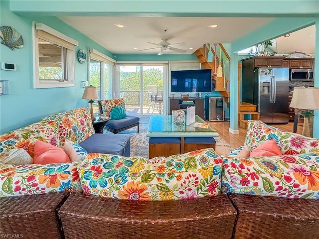 4541 Conch Shell DR, Upper Captiva, FL 33924