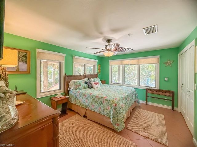 4541 Conch Shell DR, Upper Captiva, FL 33924