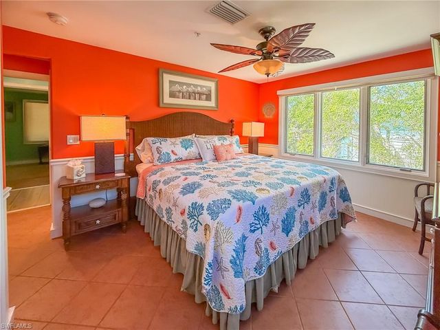 4541 Conch Shell DR, Upper Captiva, FL 33924