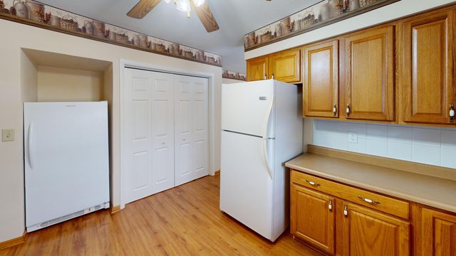 213 Porter Drive 213 Porter Drive, Englewood, OH 45322