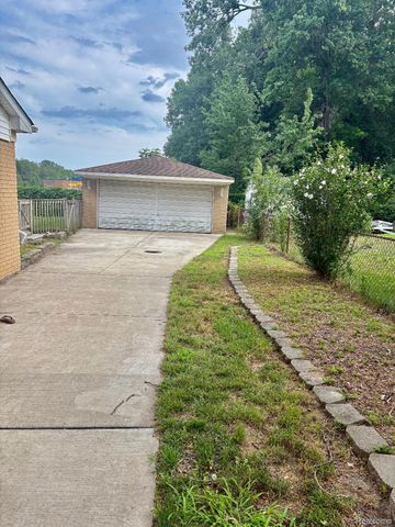 22725 Armstrong Avenue, Brownstown Charter Township, MI 48193