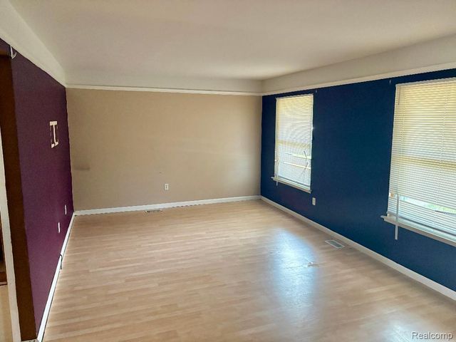 22725 Armstrong Avenue, Brownstown Charter Township, MI 48193