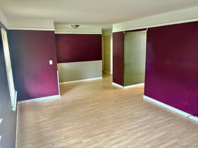 22725 Armstrong Avenue, Brownstown Charter Township, MI 48193