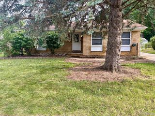 22725 Armstrong Avenue, Brownstown Charter Township, MI 48193