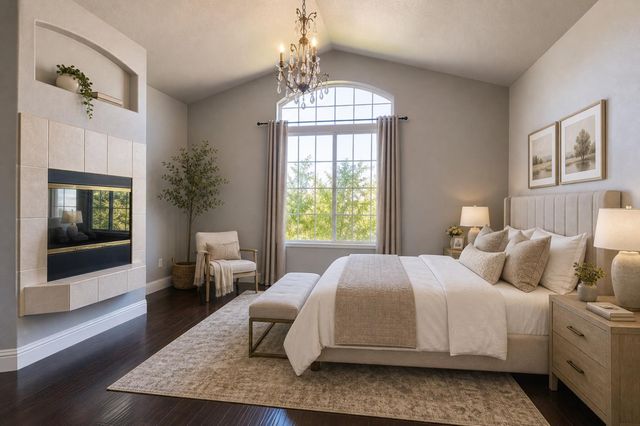 2771 E Waterford, Fresno, CA 93720