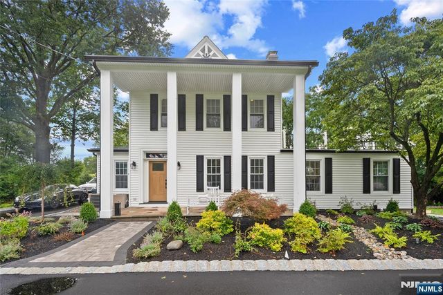 415 Lincoln Avenue, Glen Rock, NJ 07452