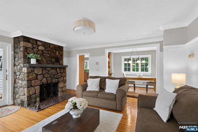 415 Lincoln Avenue, Glen Rock, NJ 07452