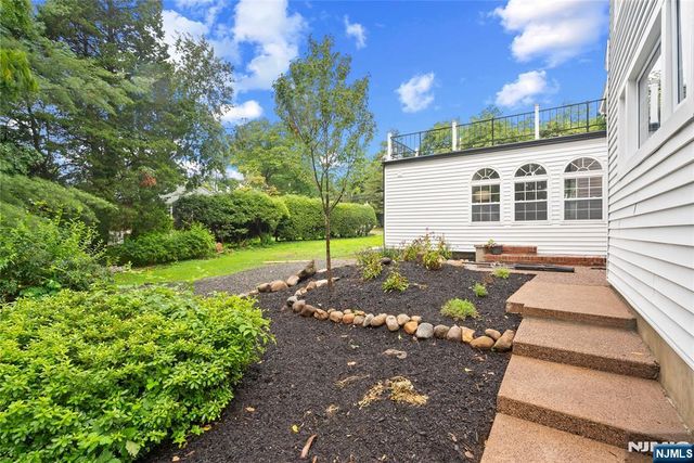 415 Lincoln Avenue, Glen Rock, NJ 07452