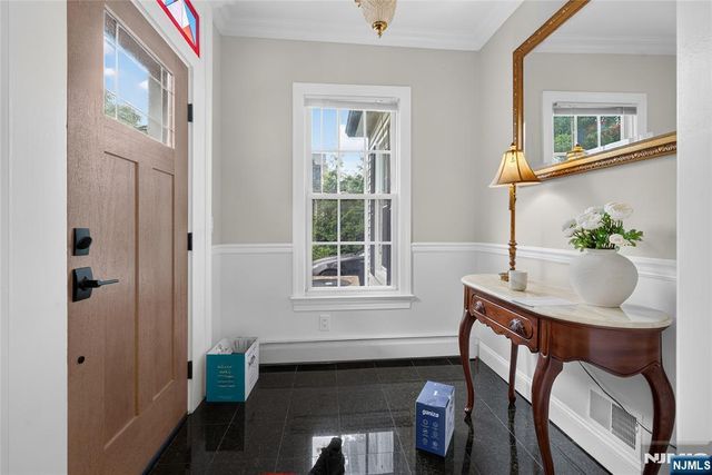 415 Lincoln Avenue, Glen Rock, NJ 07452