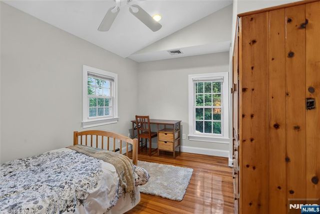 415 Lincoln Avenue, Glen Rock, NJ 07452
