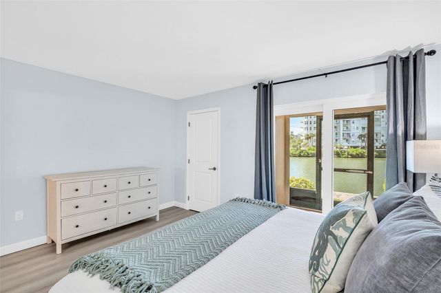 7930 SUN ISLAND DRIVE S 104, South Pasadena, FL 33707
