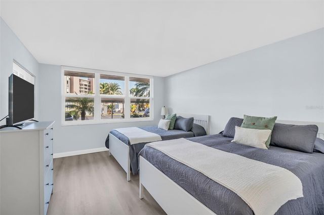 7930 SUN ISLAND DRIVE S 104, South Pasadena, FL 33707