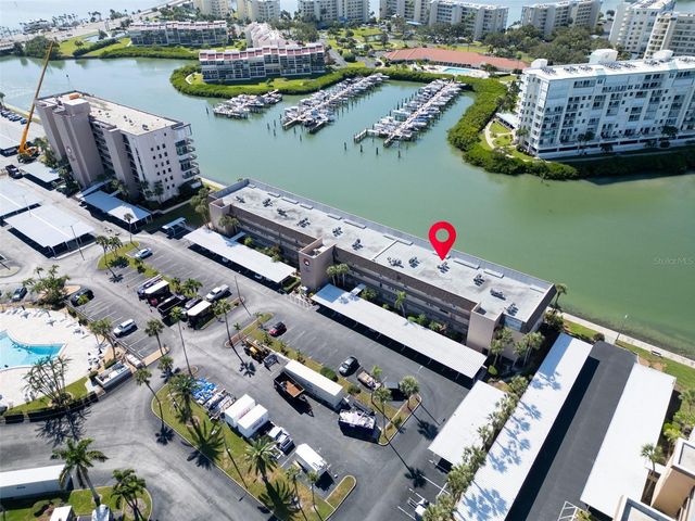 7930 SUN ISLAND DRIVE S 104, South Pasadena, FL 33707