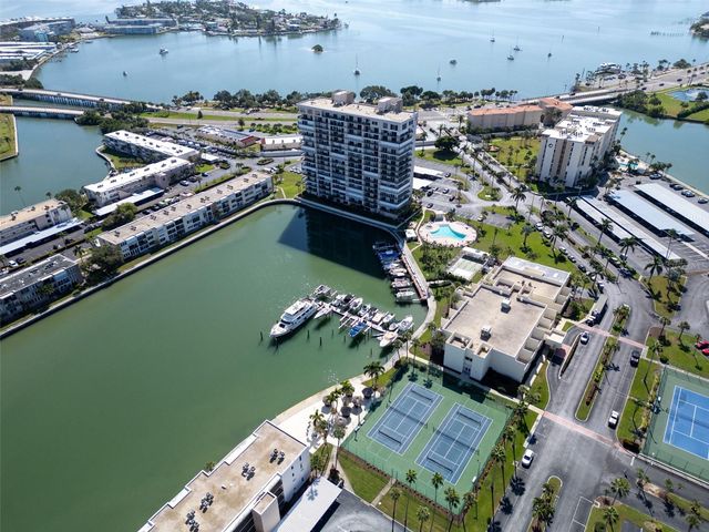 7930 SUN ISLAND DRIVE S 104, South Pasadena, FL 33707
