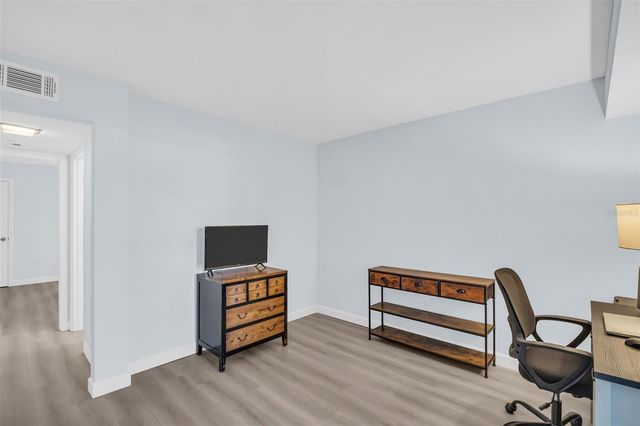 7930 SUN ISLAND DRIVE S 104, South Pasadena, FL 33707