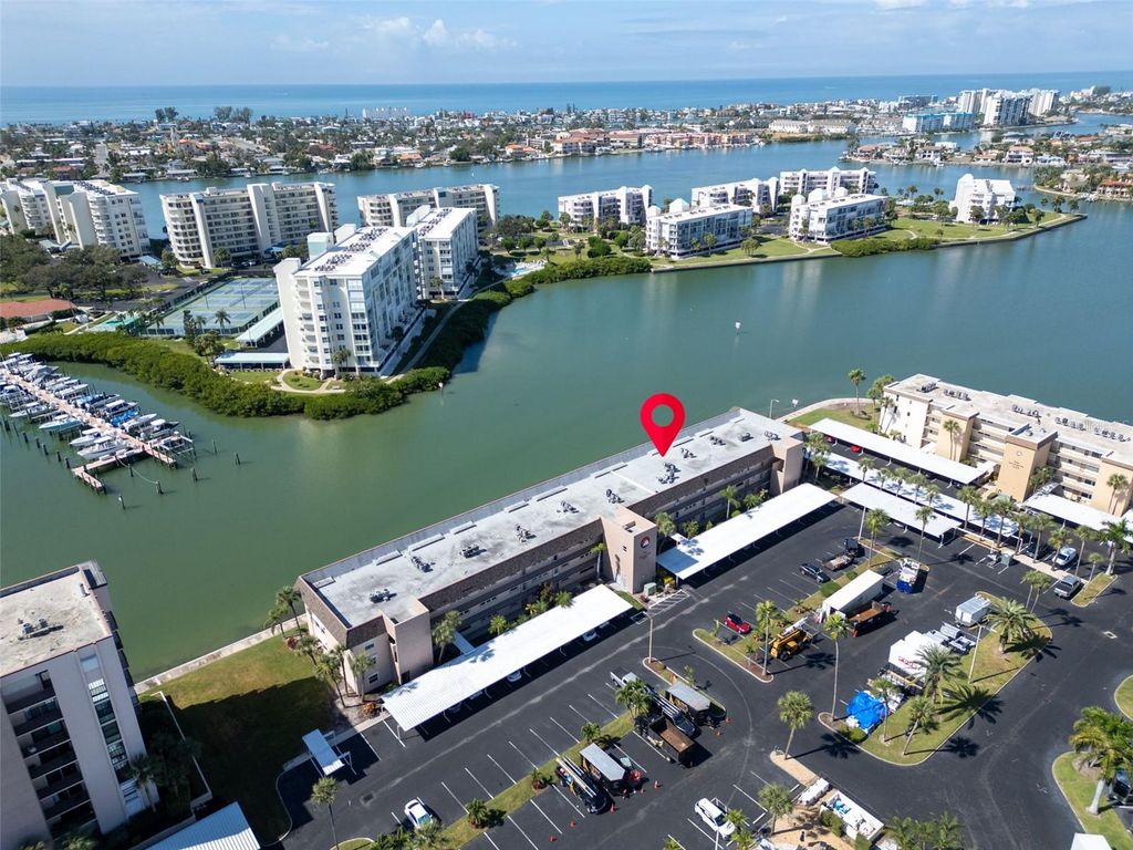 7930 SUN ISLAND DRIVE S 104, South Pasadena, FL 33707