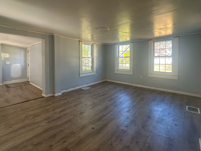120 Hampden St, West Springfield, MA 01089