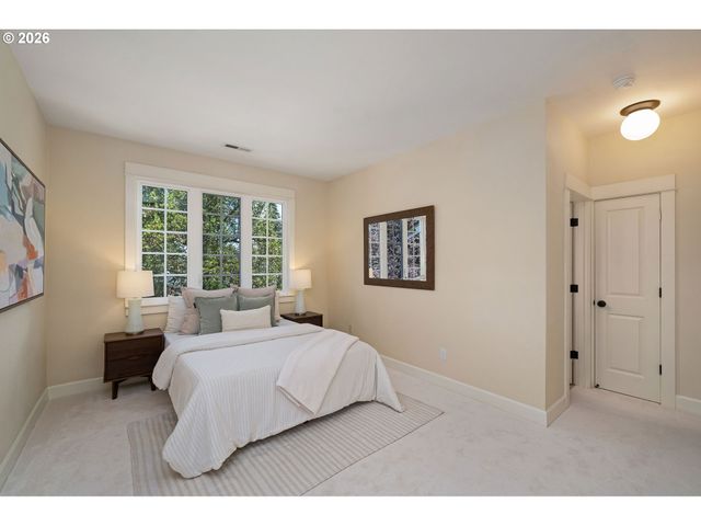 4638 Ne Fremont St, Portland, OR 97213