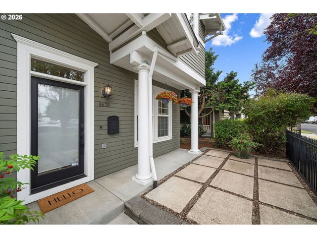 4638 Ne Fremont St, Portland, OR 97213