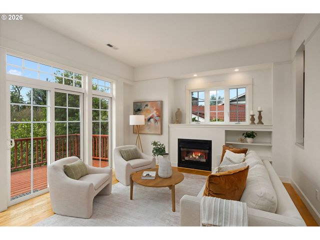 4638 Ne Fremont St, Portland, OR 97213
