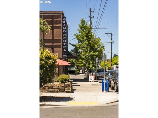 4638 Ne Fremont St, Portland, OR 97213